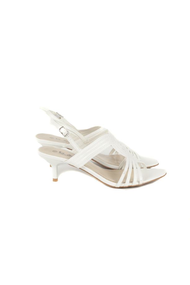 WHITE STRAPPY LOW HEEL SANDALS : Just For 5Pounds